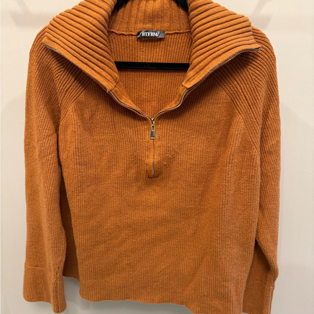 Fitbm Women's Orange Sweater